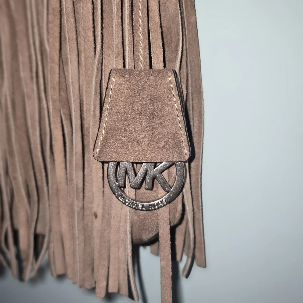 Michael Kors Billy Dark Dune Soft Brown Suede Fringe Shoulder Crossbody Bag - Picture 3 of 8